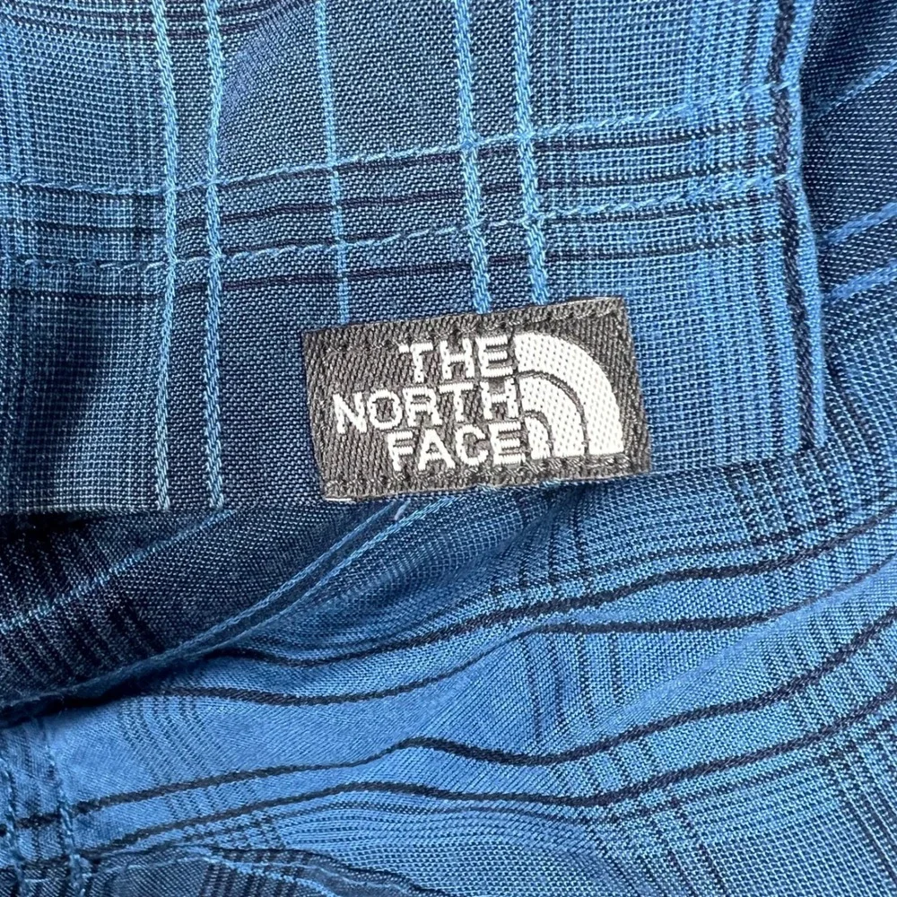 The‎ North Face Mens XL Blue Plaid Short Sleeve Button Down Hiking Shirt Pocket